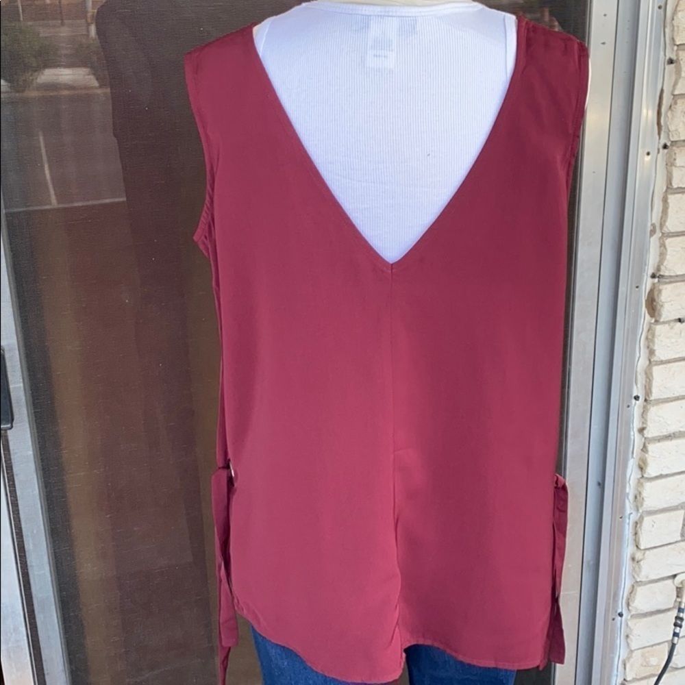 Side Tie Blouse - Picture 4 of 6